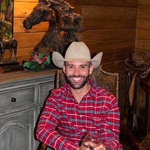 Meet your Posher, Tyson